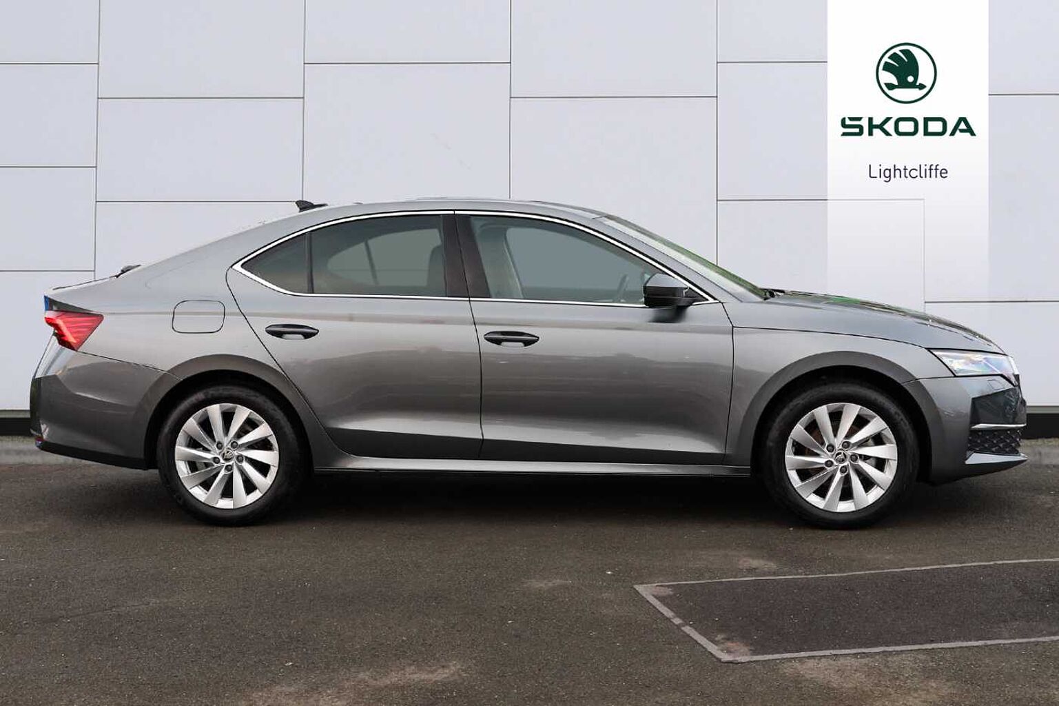 SKODA Octavia 1.5 TSI e-TEC(150ps) First Edition ACT DSG
